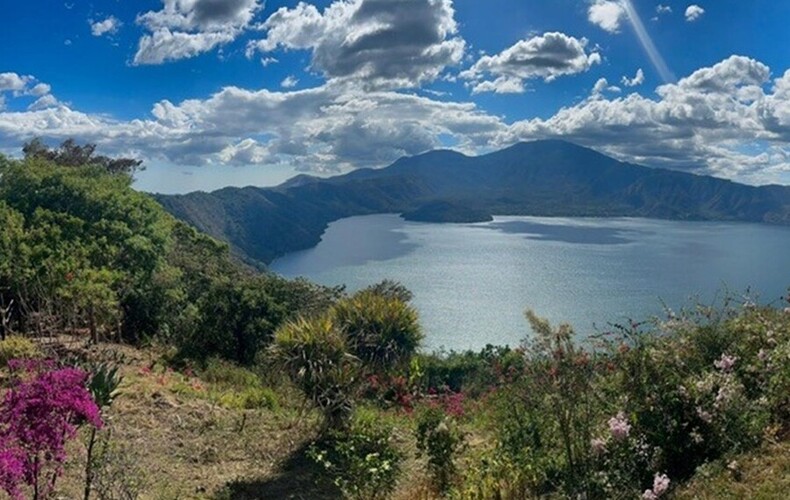 Amistad El Salvador | 2026-2027